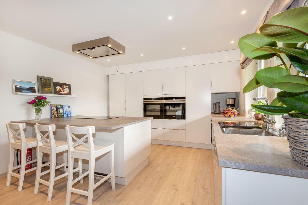 Apartment Modern With Panorama Wiew Blakset
